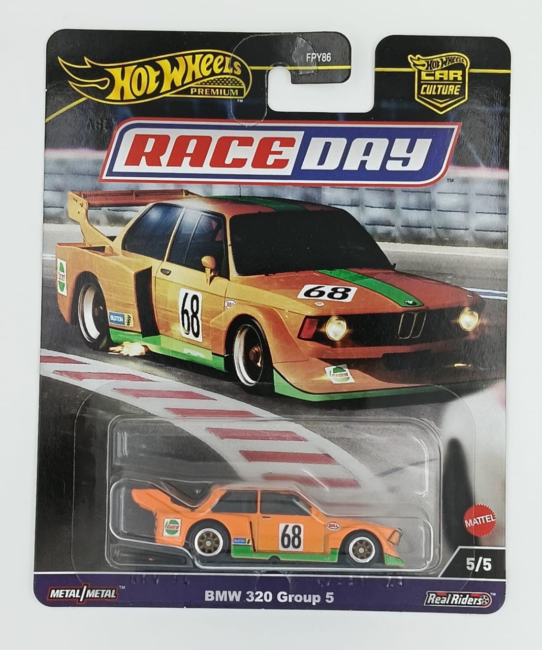 Hot Wheels Premium BMW 320 Group 5 RACE DAY 1:64 Scale - Image 1