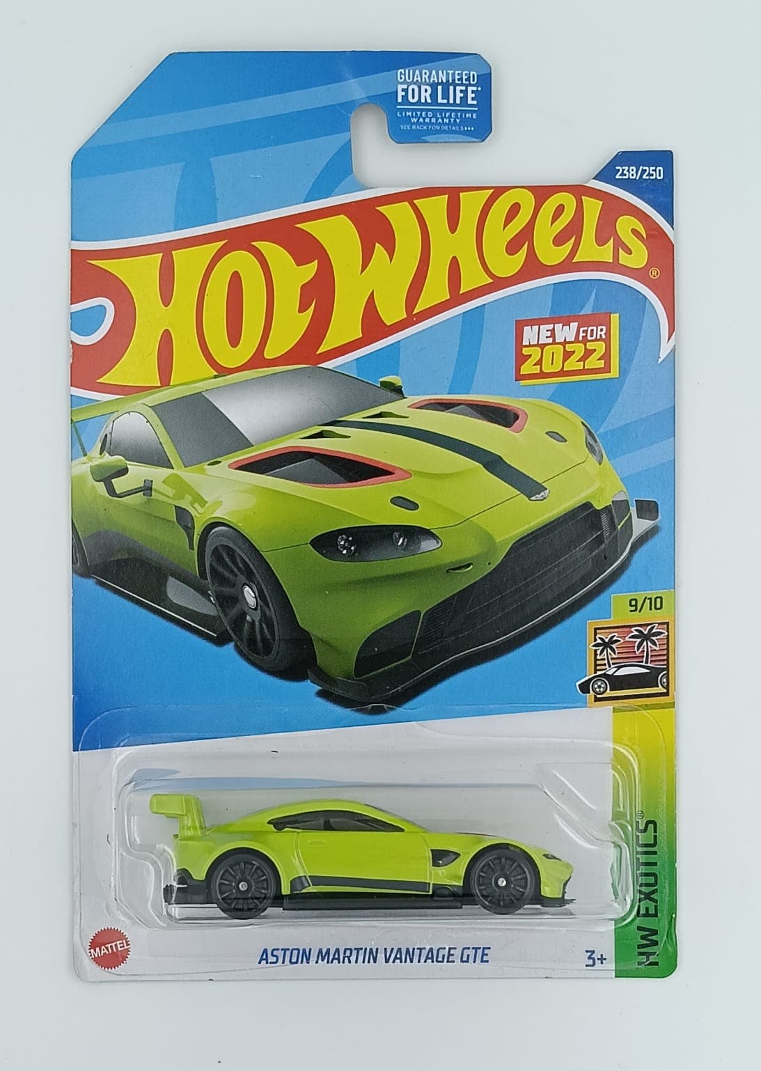 HOT WHEELS MAIN LINE IMPORTED CARD ASTON MARTIN VANTAGE GTE - Image 1