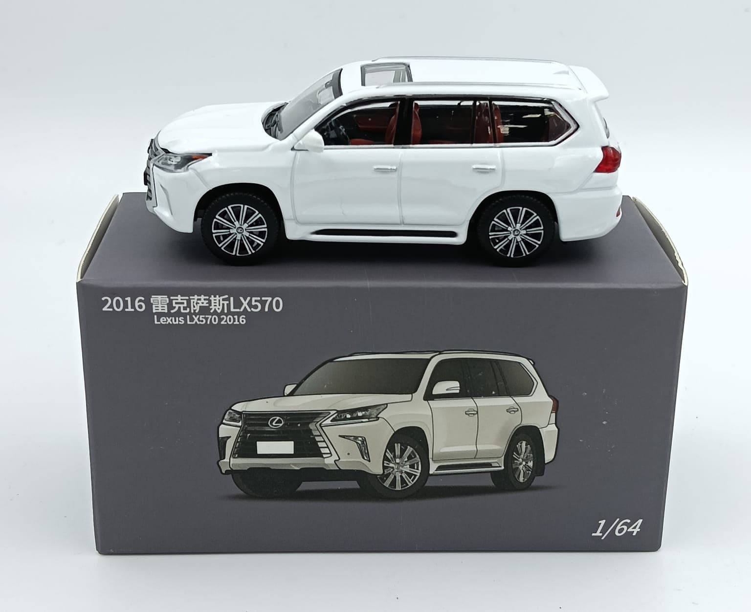 ALLOY MODEL CAR LEXUS LX570 2016 - Image 1